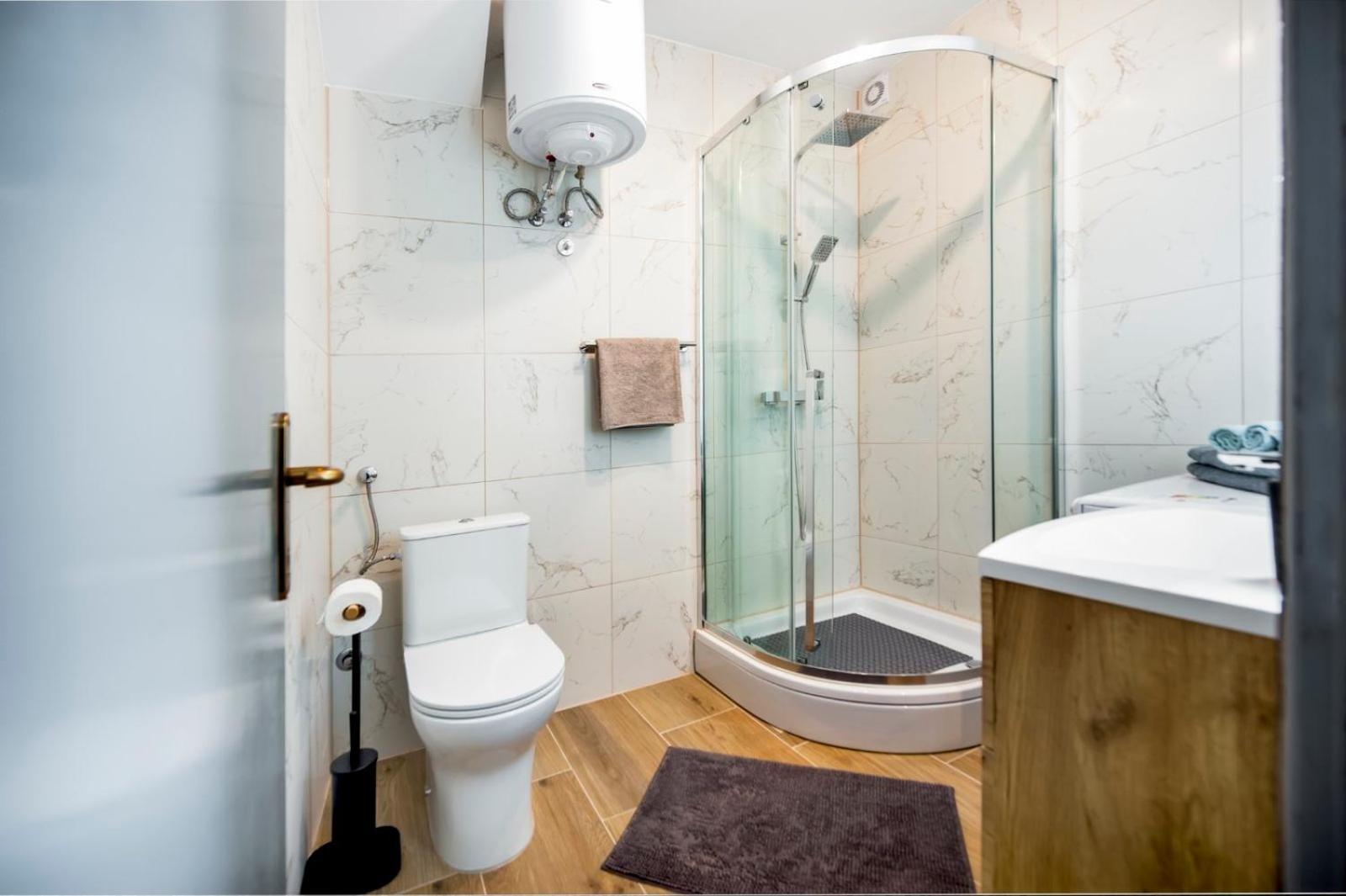 Apartment Rogic Ровінь Екстер'єр фото