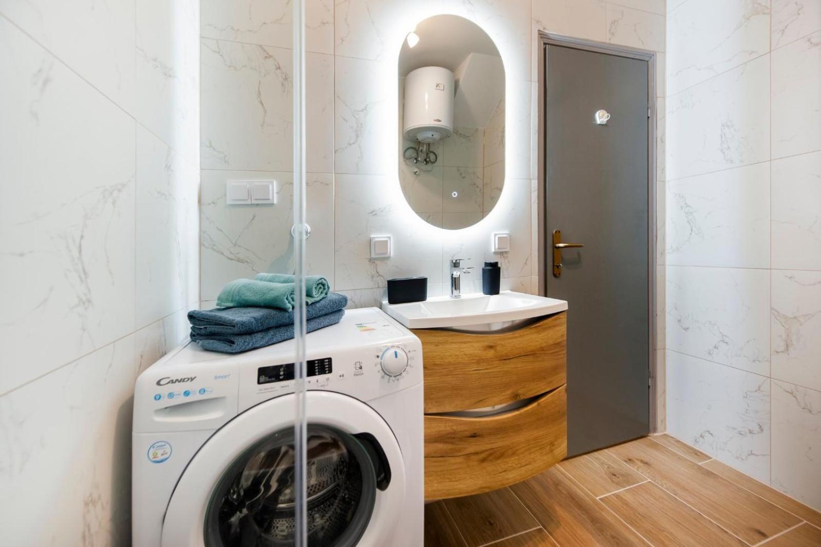 Apartment Rogic Ровінь Екстер'єр фото
